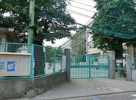 杉並区立 高井戸第三小学校の画像