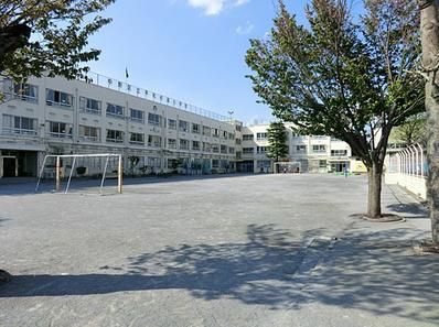 平和の森小学校の画像