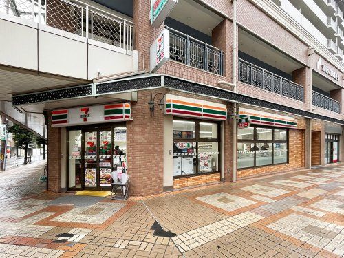 セブンイレブン芦屋駅北口店の画像