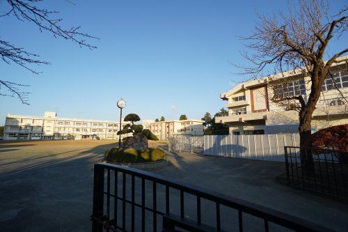 千葉市立誉田中学校の画像