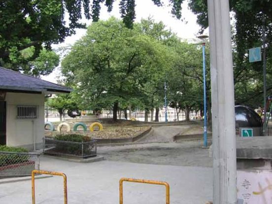 寺田町公園の画像