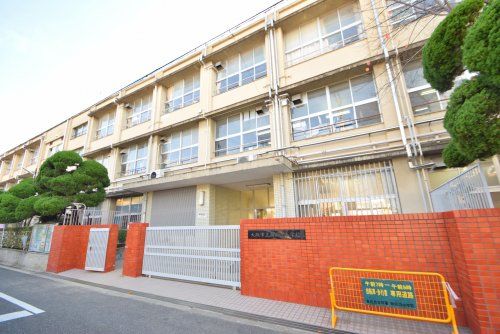 大阪市立南田辺小学校の画像