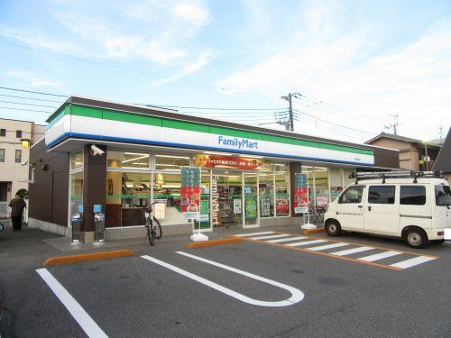 ファミリーマート千葉旭町店の画像