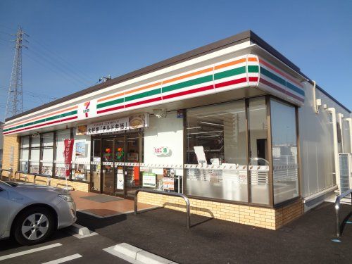 セブンイレブン 千葉浜野東店の画像