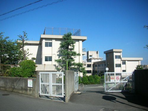 池田市立石橋中学校の画像