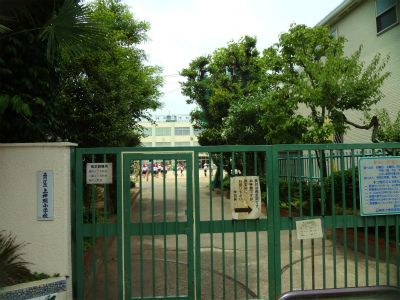 品川区立上神明小学校の画像