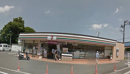 セブン−イレブン綾瀬寺尾西店の画像