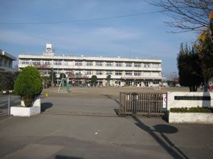 久喜市立江面第一小学校（久喜市北青柳）の画像