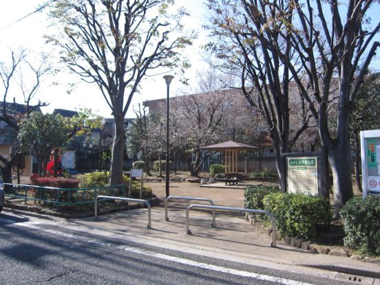 あかしあ児童公園の画像