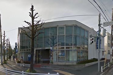 横浜銀行・鶴川西支店の画像