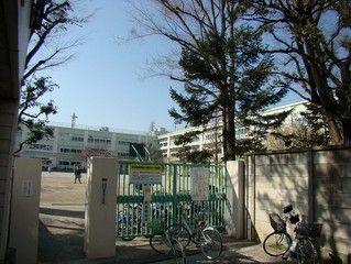 杉並区立桃井第二小学校の画像