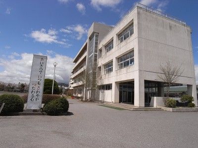 高根沢町立阿久津中学校の画像