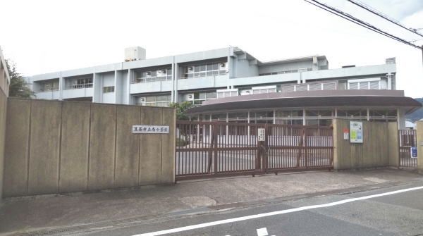 箕面市立南小学校の画像