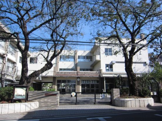 練馬区立 大泉東小学校の画像