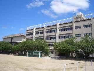 池田市立北豊島中学校の画像