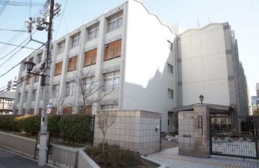 大阪市立上町中学校の画像