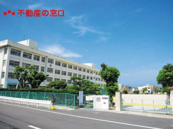 明石市立林小学校の画像