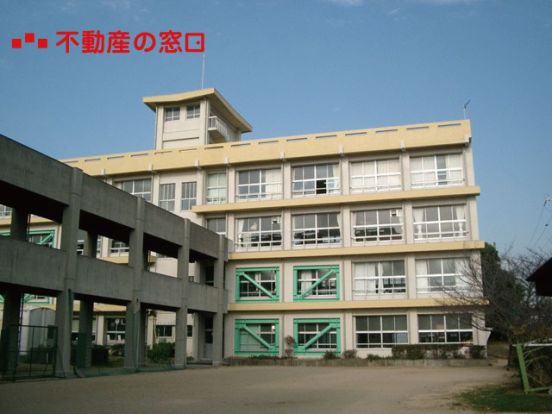 明石市立大蔵中学校の画像