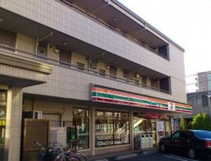 セブンイレブン 杉並上荻3丁目店の画像