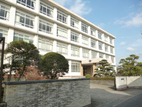 【平塚市】金目中学校の画像