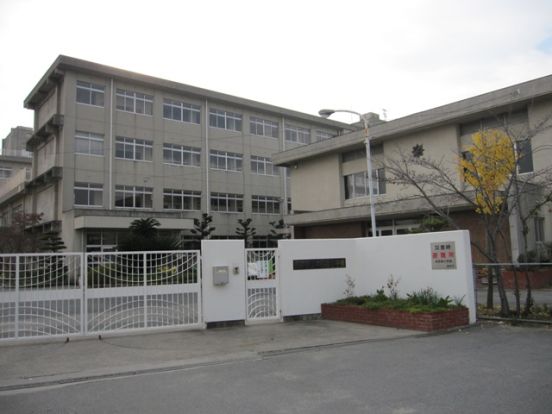 米田西小学校の画像