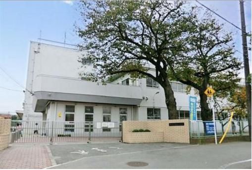 横浜市立梅林小学校の画像