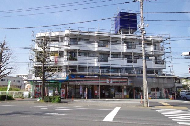 セブンイレブン稲城長沼店の画像