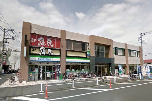 ファミリーマート稲城長沼駅前店の画像