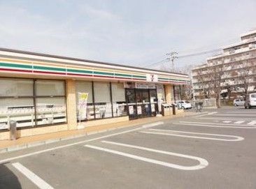 セブンイレブン 柏松葉町店の画像