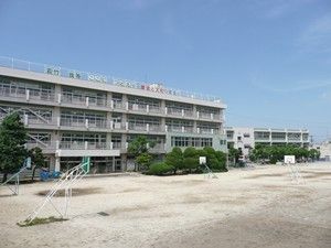 武里小学校の画像