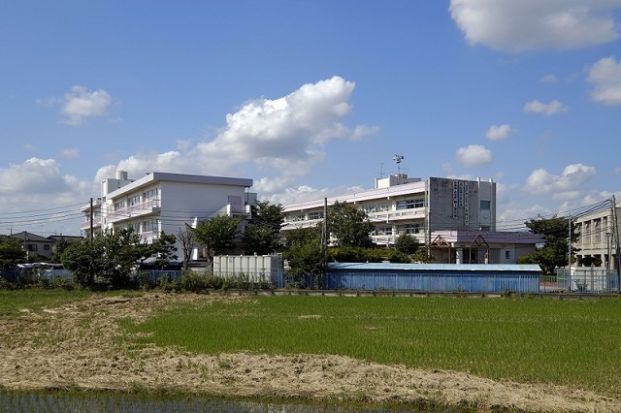 武里中学校の画像