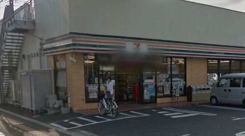  セブンイレブン伊勢原田中店の画像