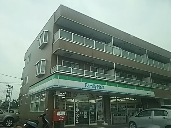 ファミリーマート浦和大谷口店の画像