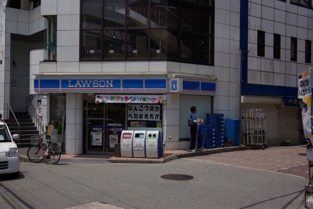 ローソンJR宝塚駅前店の画像