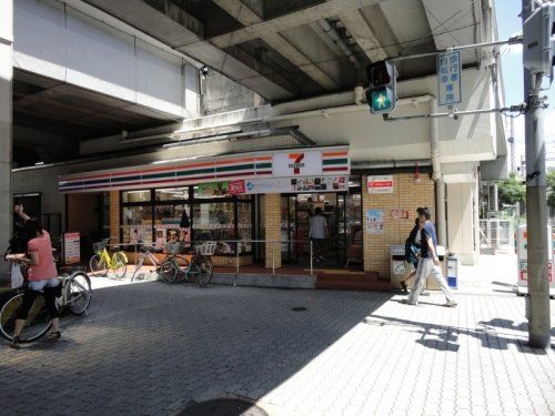 セブンイレブン大阪三明町店の画像