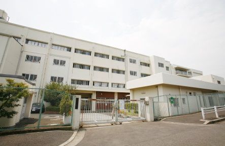 横浜市立和泉小学校の画像