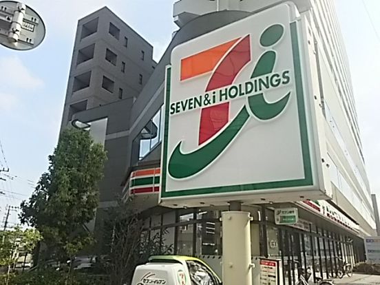 セブン・イレブン南浦和文化通り店の画像