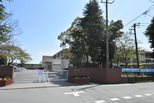 鴻巣市立鴻巣西中学校の画像