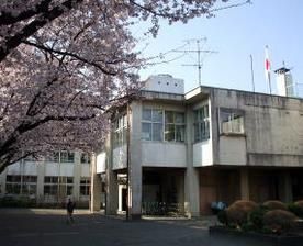 昭島市立共成小学校の画像