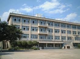  昭島市立瑞雲中学校の画像