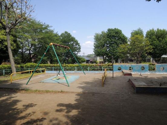 鶴川どんぐり児童公園の画像