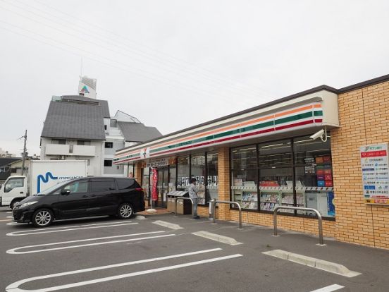 セブンイレブン伊川谷住宅前店の画像