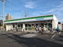 ファミリーマートさいたま沼影一丁目店の画像