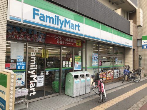 ファミリーマート淀川区役所前の画像