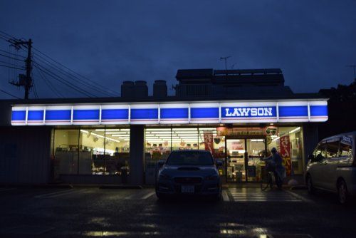 ローソン市川柏井町四丁目店の画像