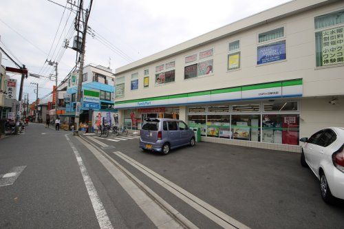 ファミリーマートひばりが丘駅北店の画像