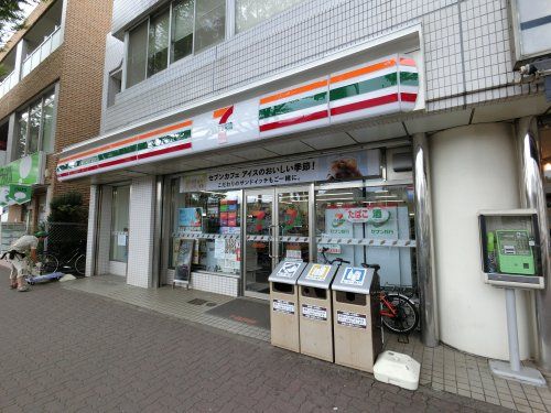 セブンイレブン・成田駅西口店の画像