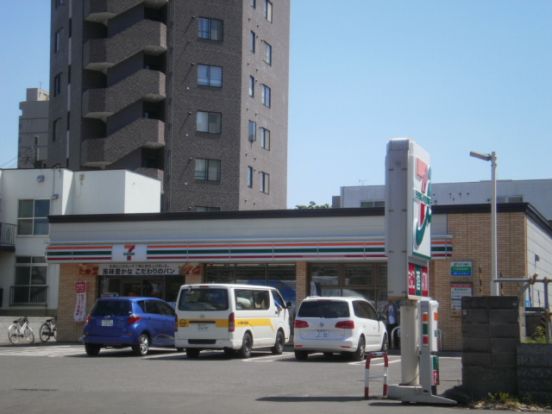 セブン−イレブン札幌南４条店の画像