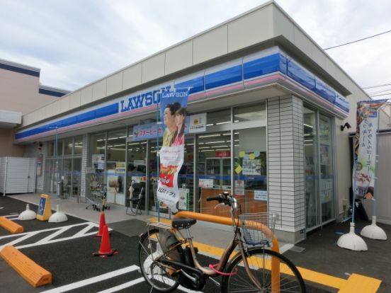 ローソン横浜東久保町店の画像