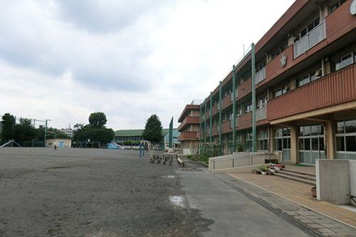 西東京市立東伏見小学校の画像